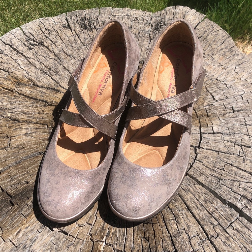 Metallic Wedge Shoes